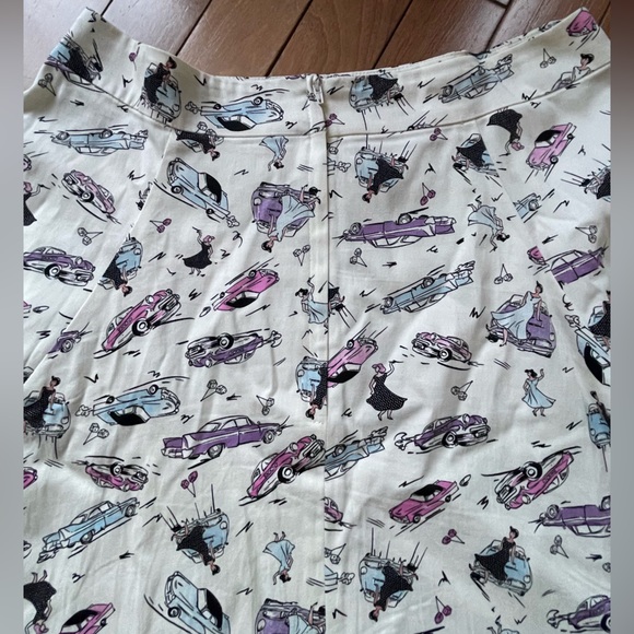 Collectif London 50s Car Print Swing Skirt – Size 3XL (UK 20) - Picture 9 of 15